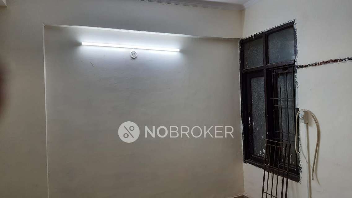 1 BHK Flat In Krishna Apartment For Sale  In Sector 73