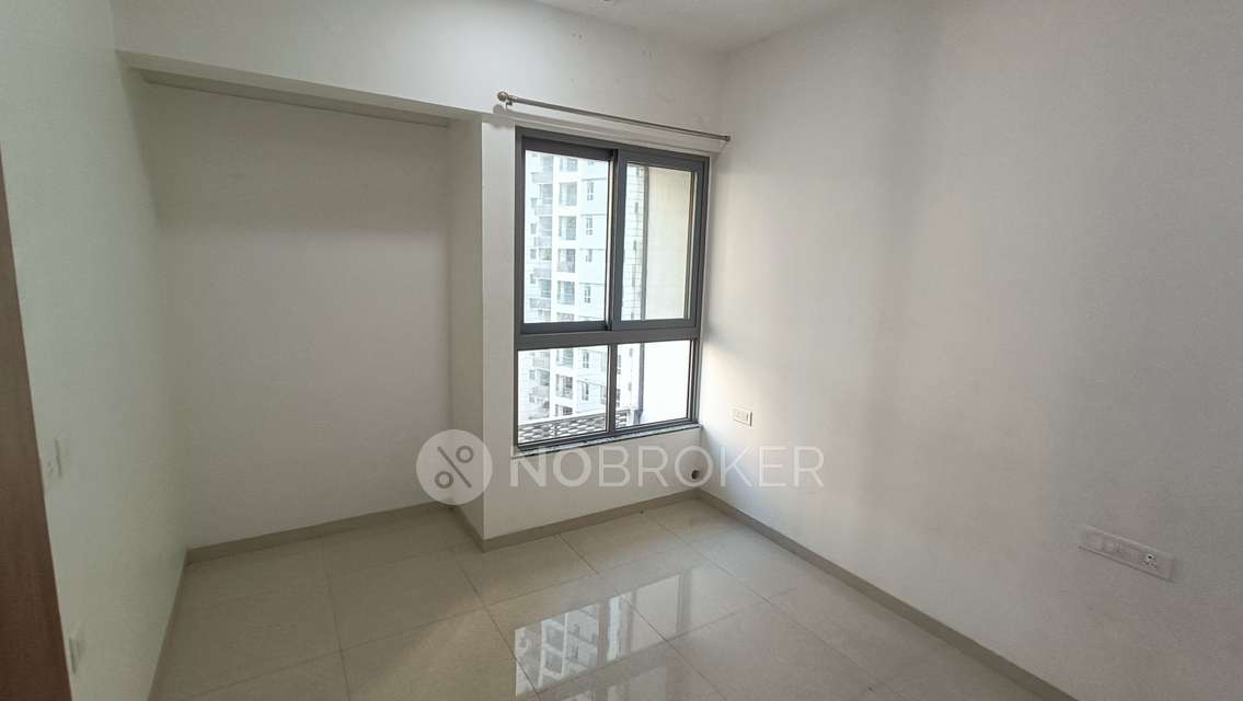 2 BHK Flat In Kalpataru Immensa for Rent  In Thane 