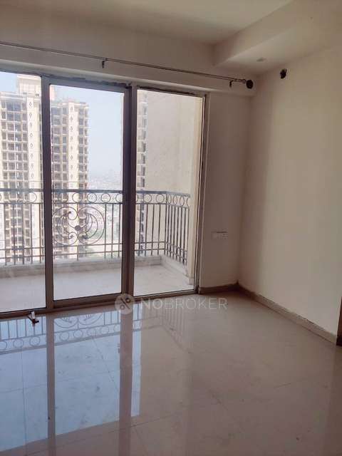 3 BHK Flat In Prateek Grand City For Sale  In Siddharth Vihar