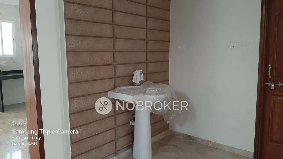 4+ BHK House for Rent  In Mundhwa