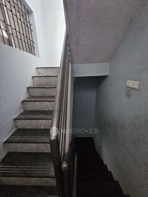 4 BHK Flat In Standalone Building  For Sale  In Srirampura