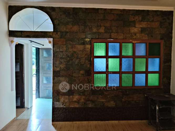 Paryatan Vihar Vasundhara Enclave Rent WITHOUT BROKERAGE Semi