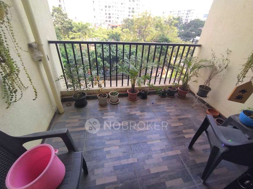 2 BHK Flat In Umang Premier For Sale  In Wagholi