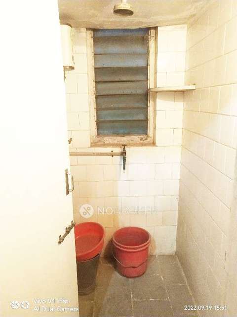 2 BHK Flat In Hamsika Apartment For Sale  In Ghatkopar East