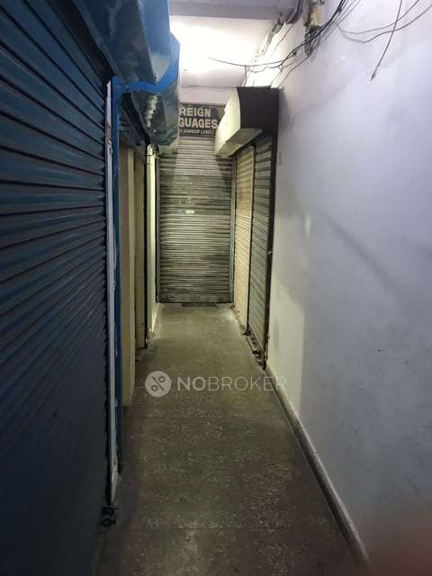 Office Space in Preet Vihar, Delhi for sale 