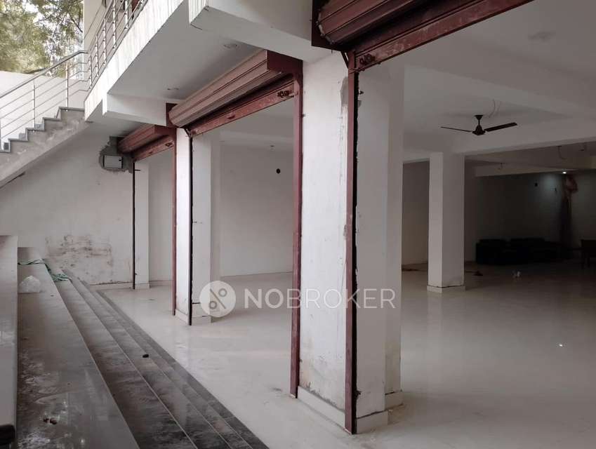 Godown/Warehouse in  Molar Band, Delhi for Rent 