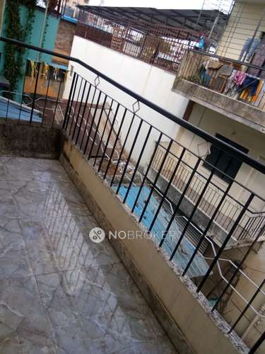 2 BHK Flat In Kalpana Apartment For Sale  In Bhavani Peth