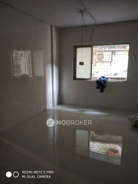 1 RK Flat In Mhada Society for Rent  In  Dahisar West