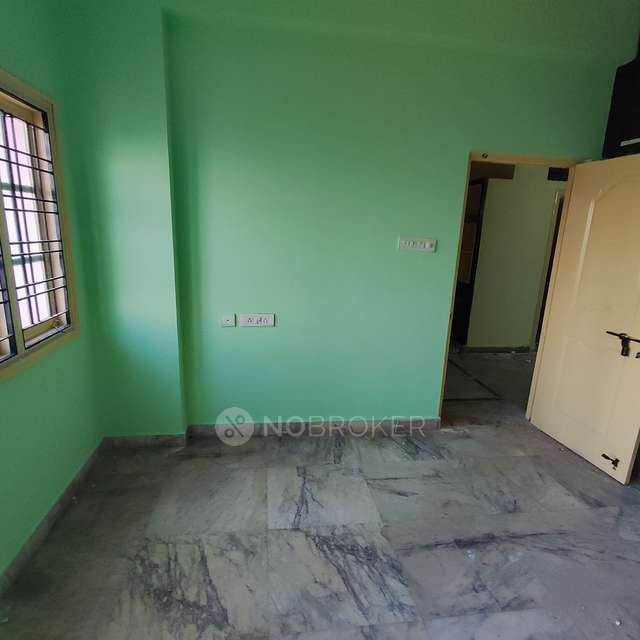 2 BHK Flat In Sai Sarangya For Sale  In Manikonda
