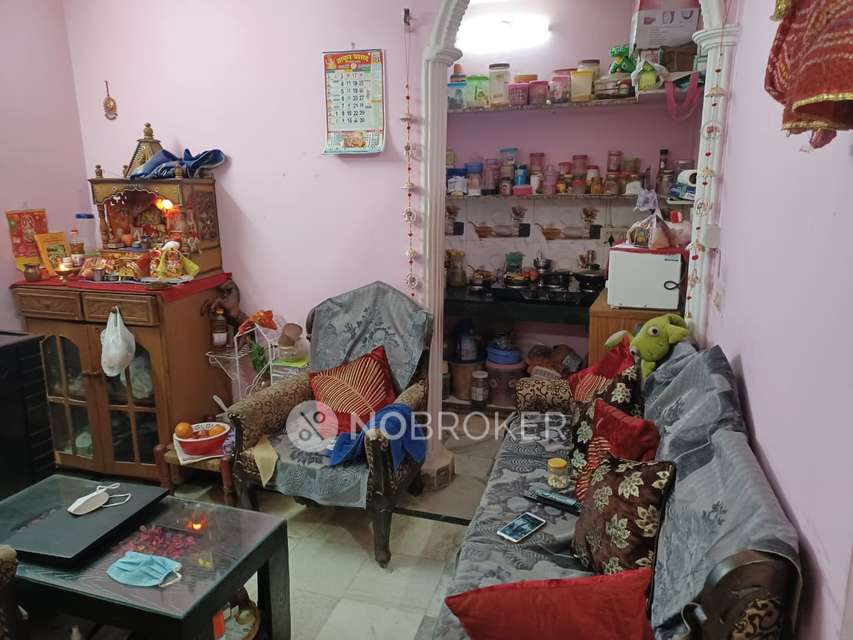 2 BHK Flat For Sale  In Safdarjung Enclave