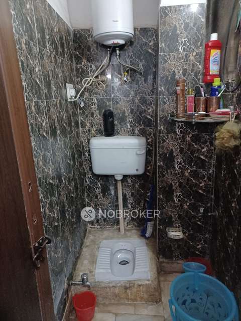 2 BHK Flat For Sale  In Safdarjung Enclave