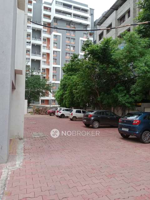 1 BHK Flat In Shree Aarambh Society For Sale  In Mundhwa