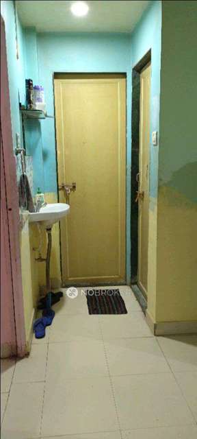 1 BHK Flat In Samarth Niwara Society For Sale  In Manjari Bk