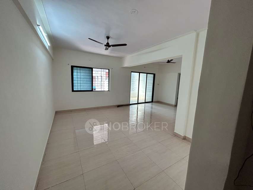 2 BHK Flat In Indraprabha Housing Society for Rent  In Vikas Nagar