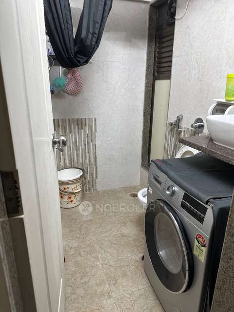 3 BHK Flat In Teenmurty Summit For Sale  In Borivali East