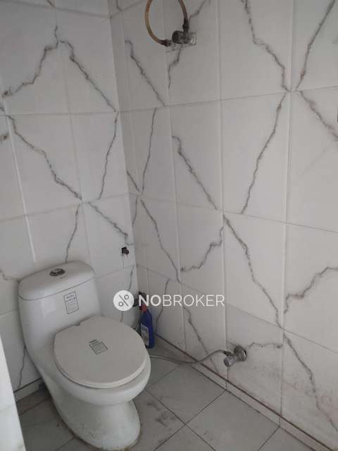 4 BHK Flat For Sale  In Vikaspuri