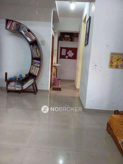 2 BHK Flat In Great Residency For Sale  In Majiwada