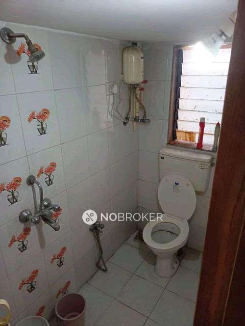 2 BHK Flat In Great Residency For Sale  In Majiwada