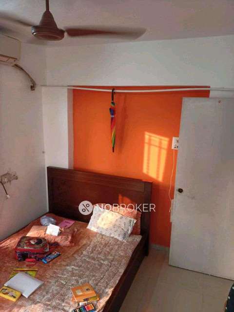 2 BHK Flat In Great Residency For Sale  In Majiwada