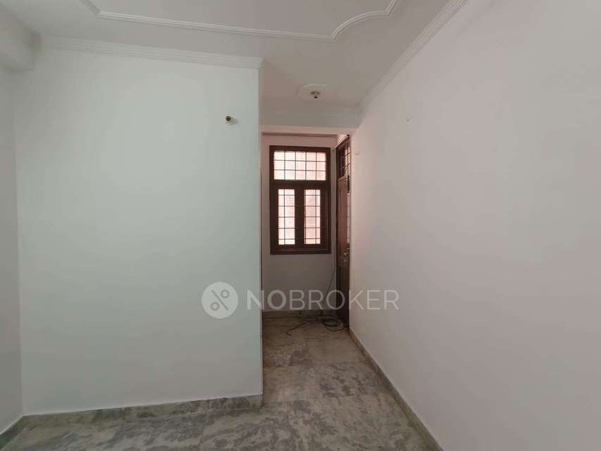 2 BHK Flat In Builder Floor For Sale  In Badarpur