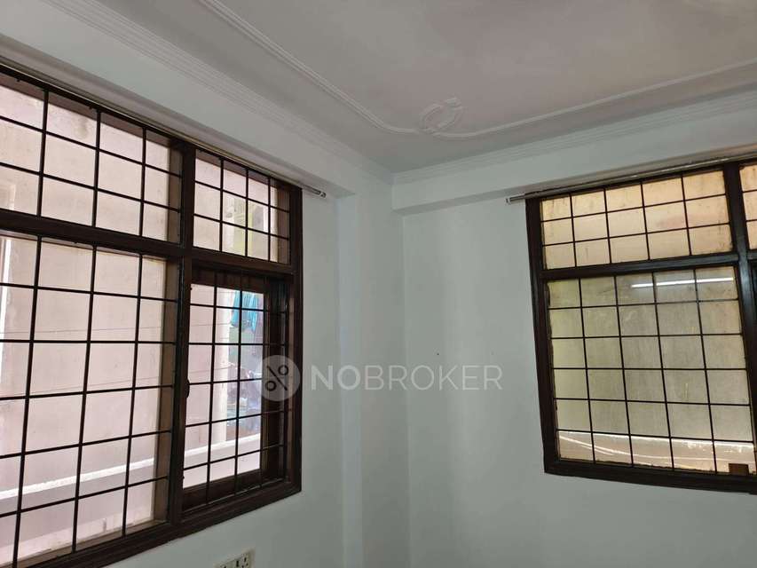 2 BHK Flat In Builder Floor For Sale  In Badarpur