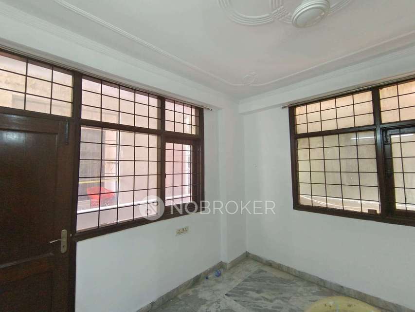 2 BHK Flat In Builder Floor For Sale  In Badarpur