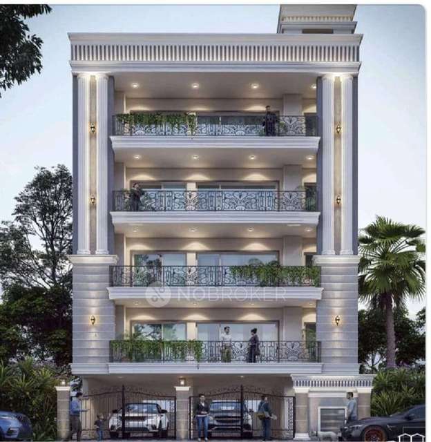 4 BHK Flat In Standalone Building  For Sale  In Sector 25