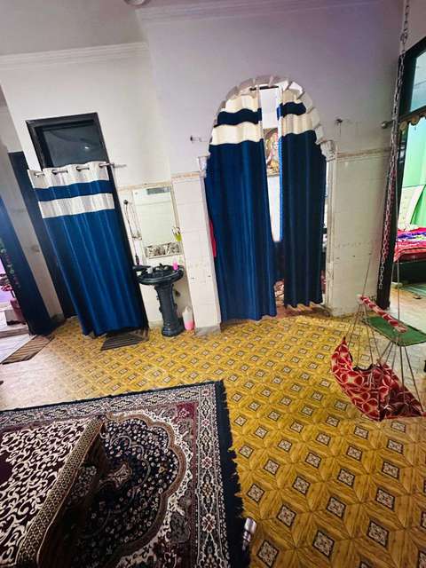 3 BHK Flat In Apartment For Sale  In Azadpur