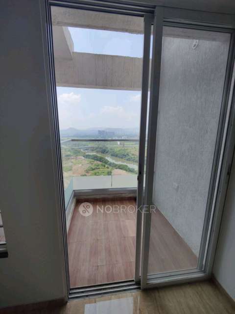 1 BHK Flat In  Vtp Belair For Sale  In Mahalunge 