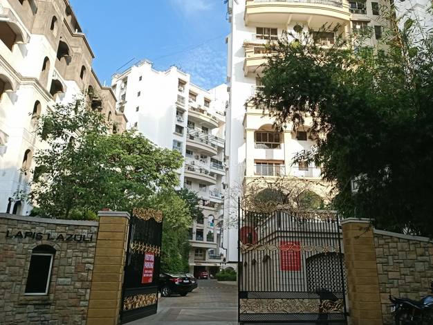 Lapis Lazuli Apartment