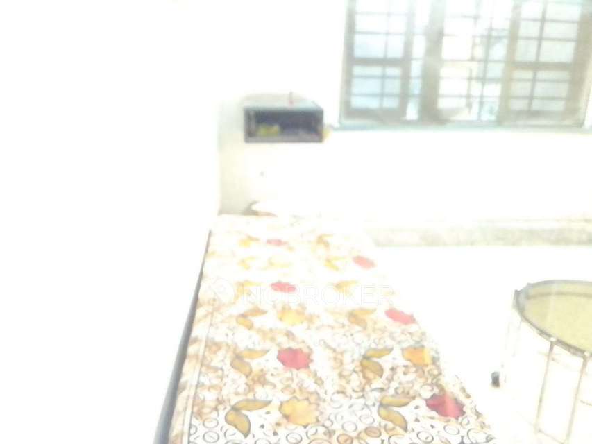 PG for Girls in Thane West