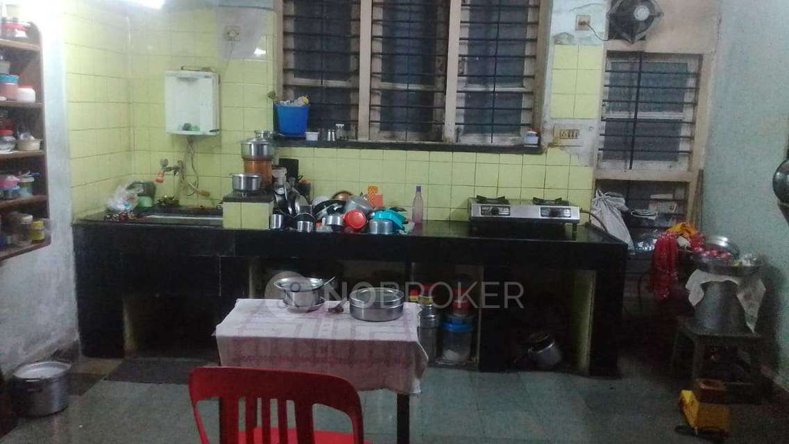 PG for Girls in Thane West