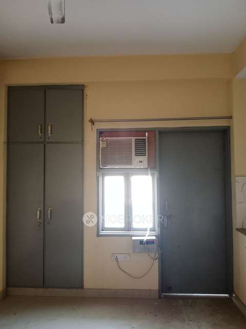 1 RK Flat In Taj Residency for Rent  In Sector-14  Old Dlf  Iti