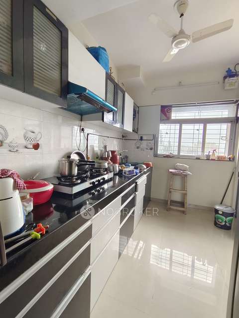 2 BHK Flat In Samrin Imperial Heights For Sale  In Thane West