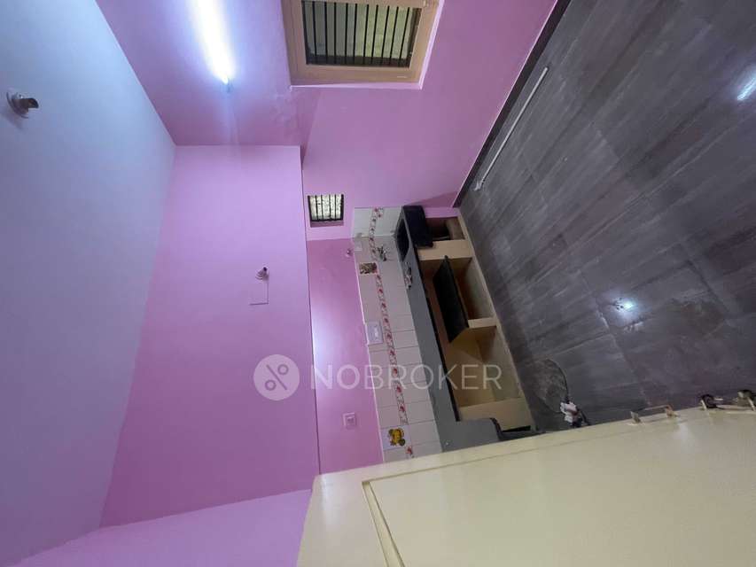 2 BHK Flat for Rent  In Hbr Layout 4th Block