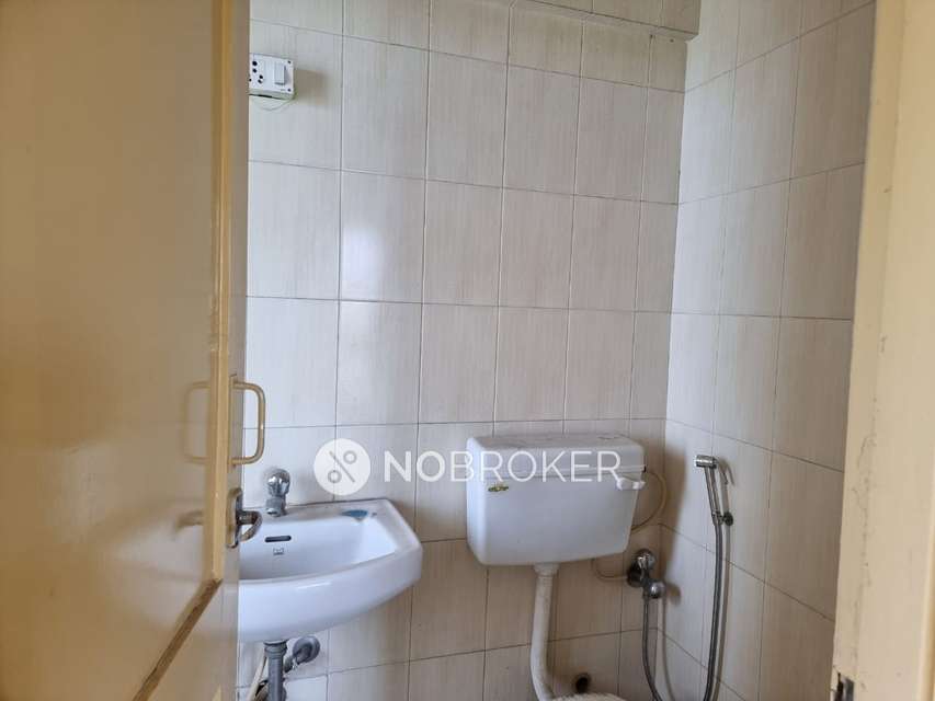 2 BHK Flat In Vidyasaga Chs For Sale  In Dronagiri Node