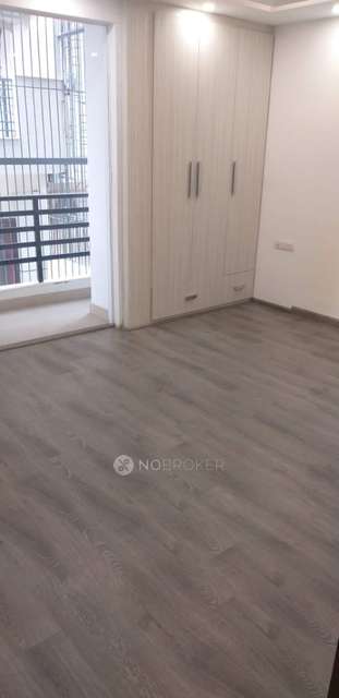 3 BHK Flat In Stand Alone Building  For Sale  In Sector 43