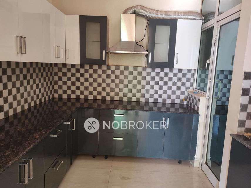 3 BHK Flat In Gaur Saundaryam For Sale  In Tech Zone Iv