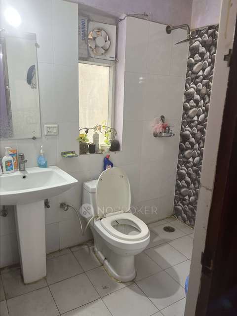 2 BHK Flat In Ace Platinum For Sale  In Zeta I