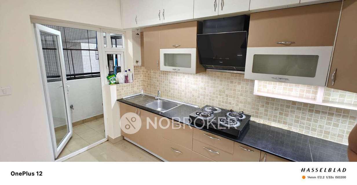 2 BHK Flat In Kolte Patil Raaga Apartment For Sale  In Hennur Bande