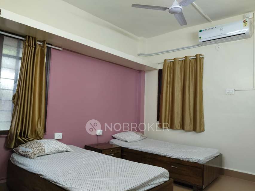 PG for Girls in Shivajinagar