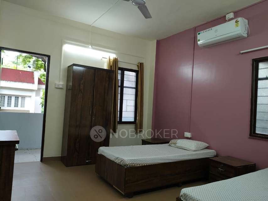 PG for Girls in Shivajinagar