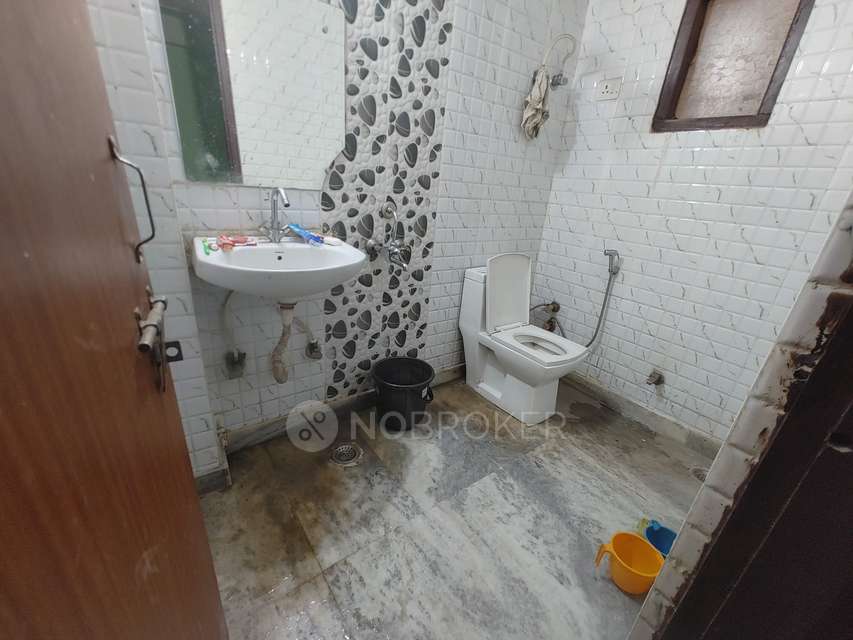 1 BHK Flat In Mahadev Apartment For Sale  In Saidulajab