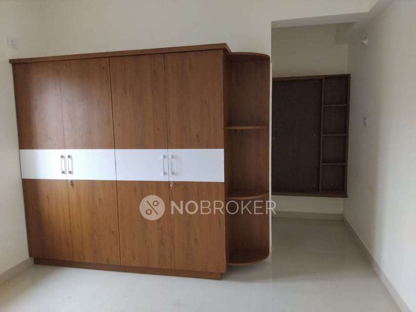 2 BHK Flat In Madina Apartment Vijaynagar Colony, Masab Tank for Rent  In 9fv2+7wc, Vijaynagar Colony, Sbh Colony, Vijaya Nagar Colony, Hyderabad, Telangana 500057, India