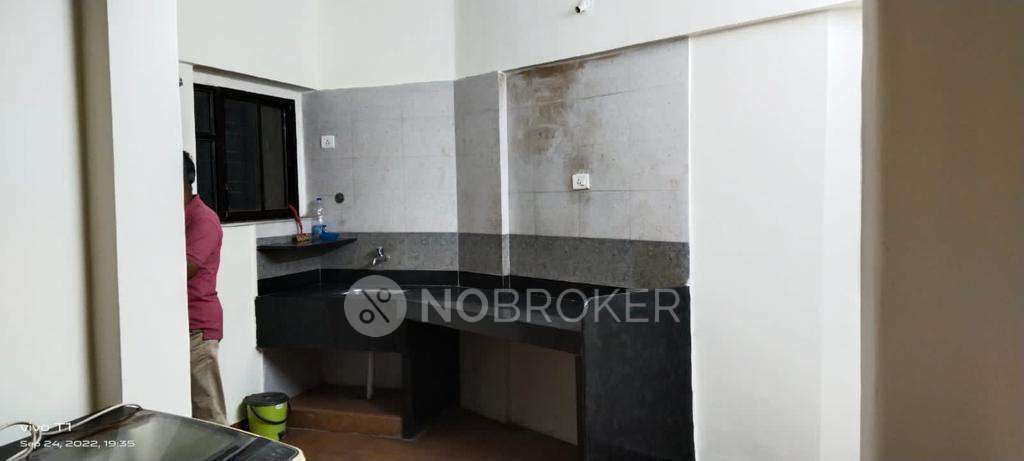 3 BHK Flat In Ganpat Kute Sonchafa for Rent  In Chinchwad