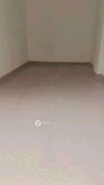 Shop in Lal Kuan, Greater_noida for sale 
