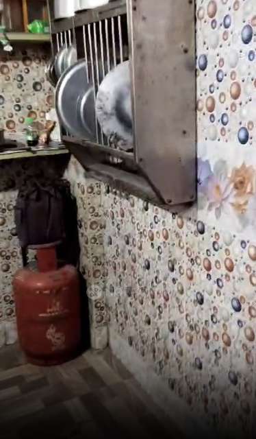 1 RK House For Sale  In Chembur