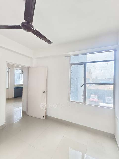 2 BHK Flat In Zara Aavaas Apartments For Sale  In Gurugram