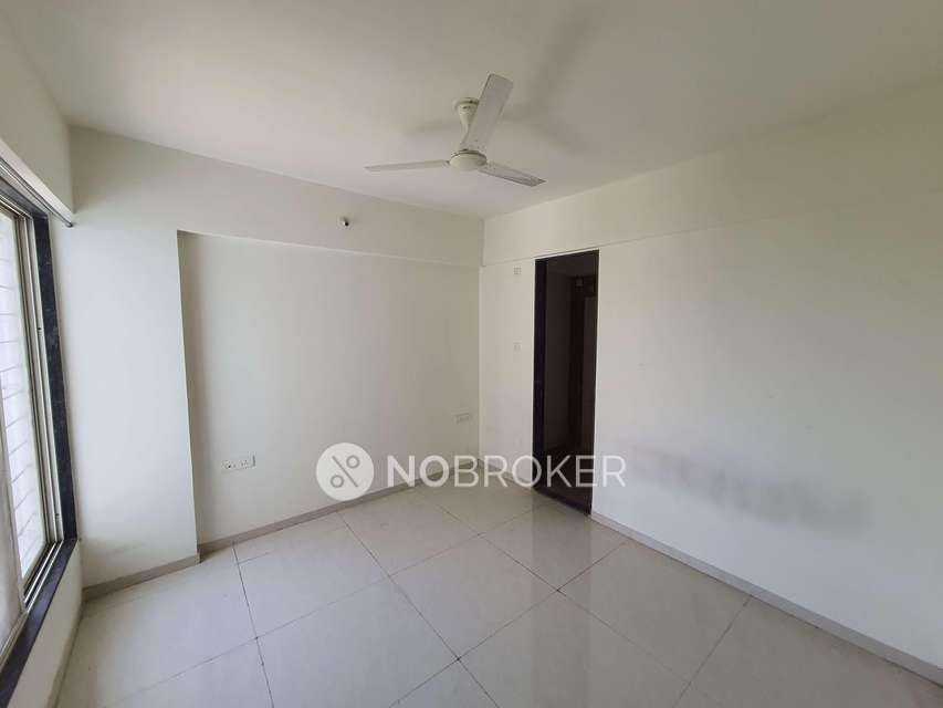 2 BHK Flat In Ravinanda Skylights For Sale  In Wagholi