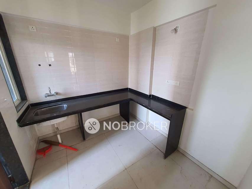 2 BHK Flat In Ravinanda Skylights For Sale  In Wagholi